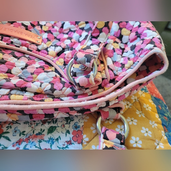 Vera Bradley Shoulder Purse - Picture 6 of 7